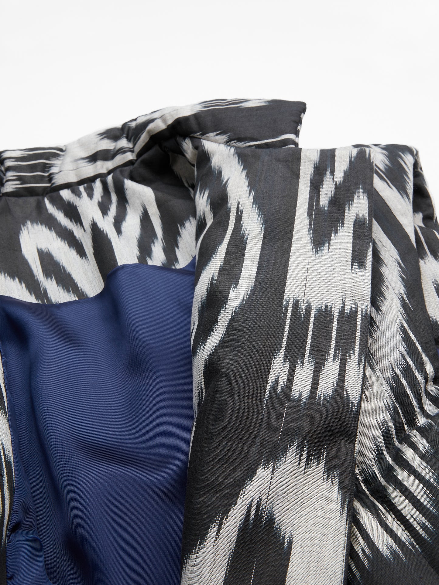 NOTA COAT