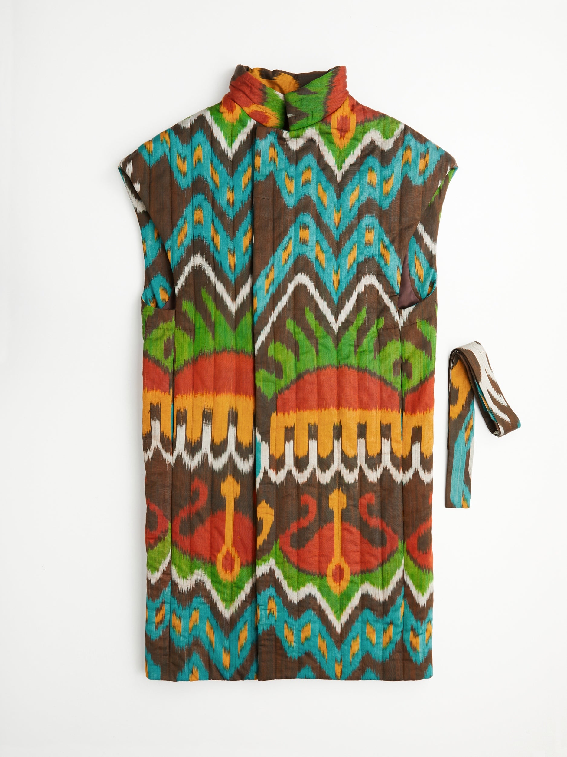 quilted-silk-handwoven-coat-bohemian-minimalistic-ikat pattern jacket 
