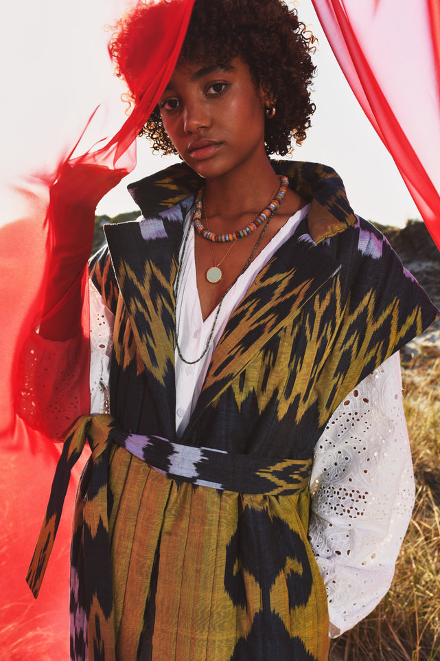 CHARM COAT